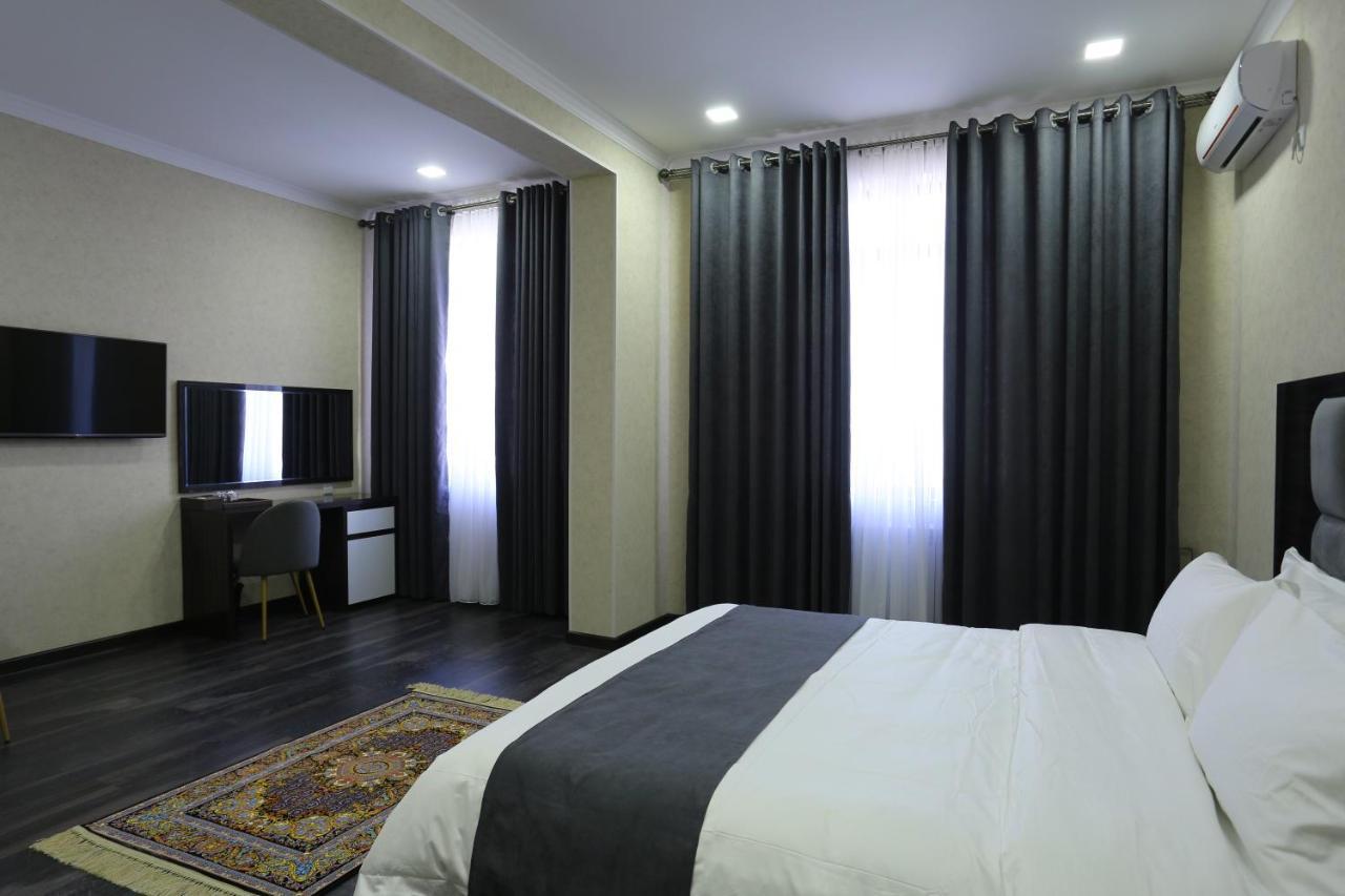 דושאנבה Hotel 777 מראה חיצוני תמונה