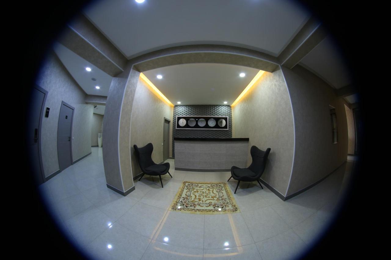 דושאנבה Hotel 777 מראה חיצוני תמונה