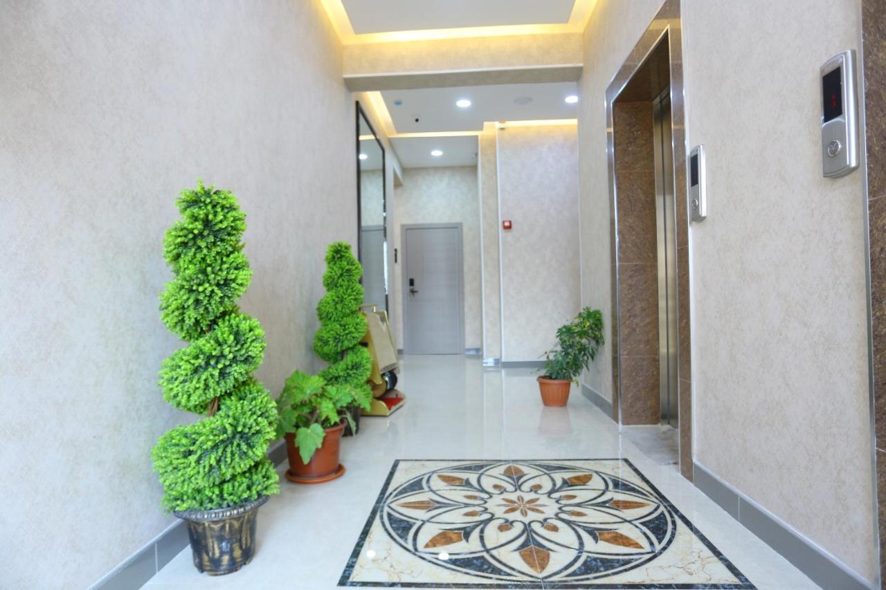 דושאנבה Hotel 777 מראה חיצוני תמונה